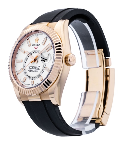 Rolex Sky-Dweller 326235